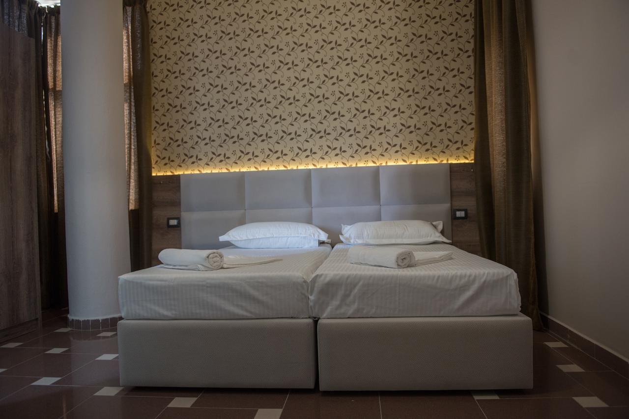 Inn Hotel Škalngur Eksteriør billede